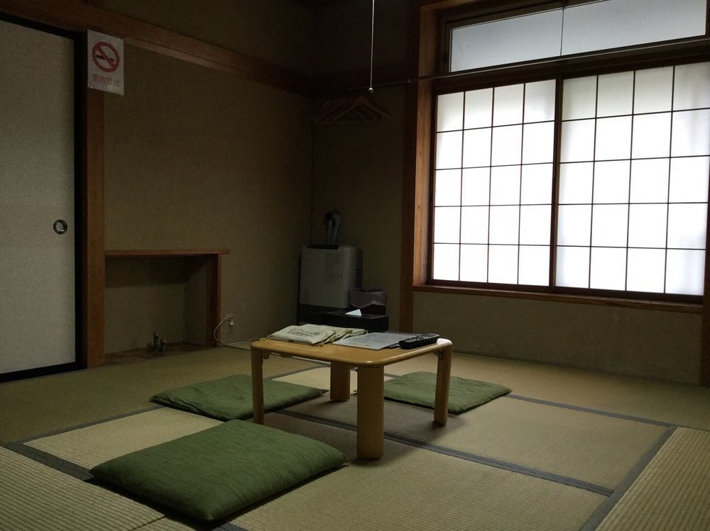 Nozawaonsen Guest House Miyazawa Extérieur photo