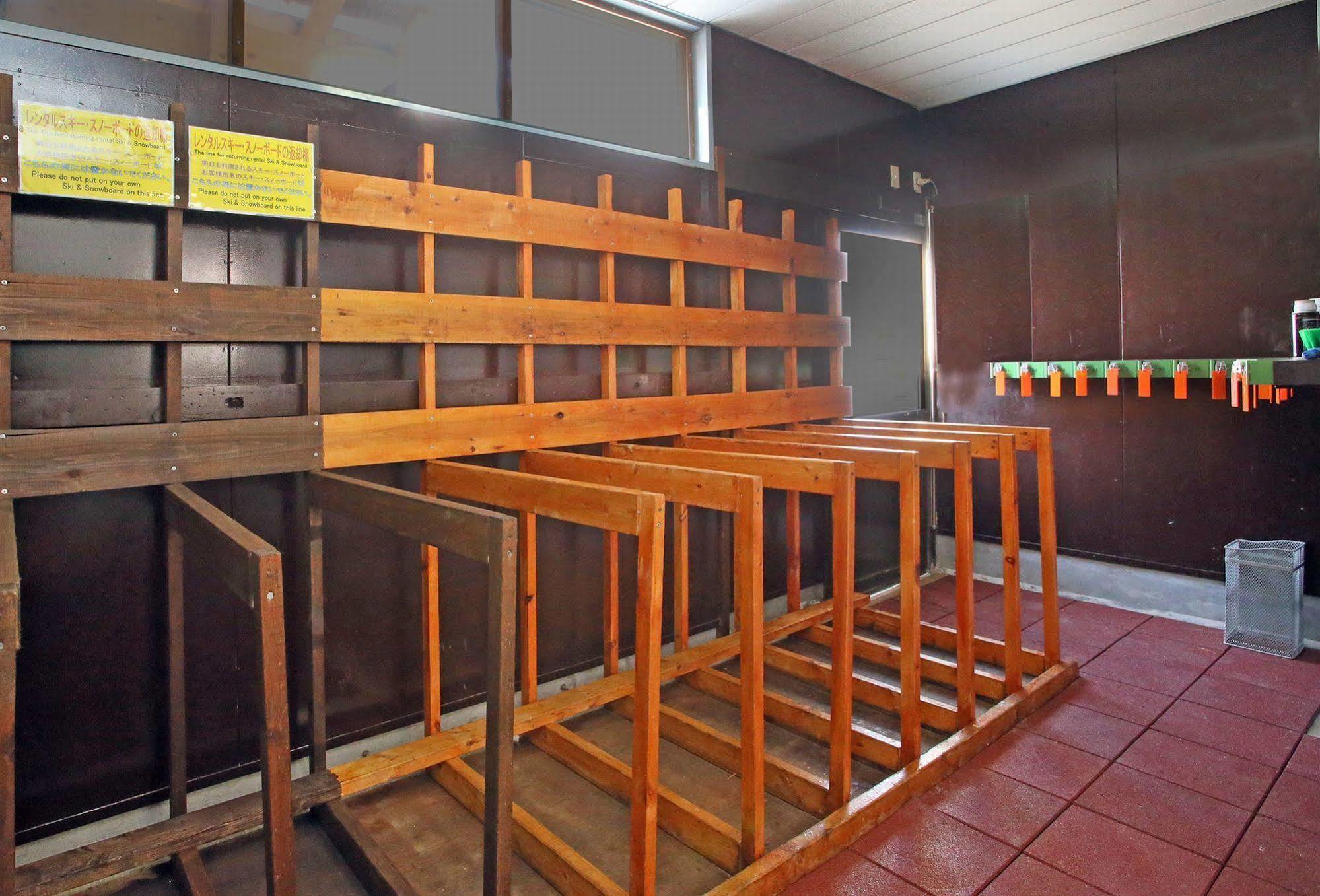 Nozawaonsen Guest House Miyazawa Extérieur photo